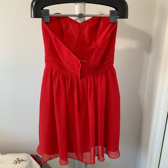 Red Strapless Sweetheart Neckline Short Dress - Picture 2 of 8